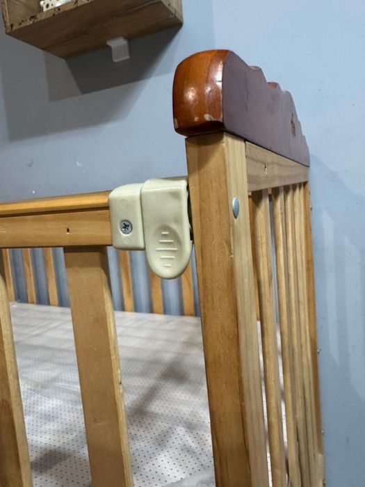 Продам манеж. Бортики в подарок!