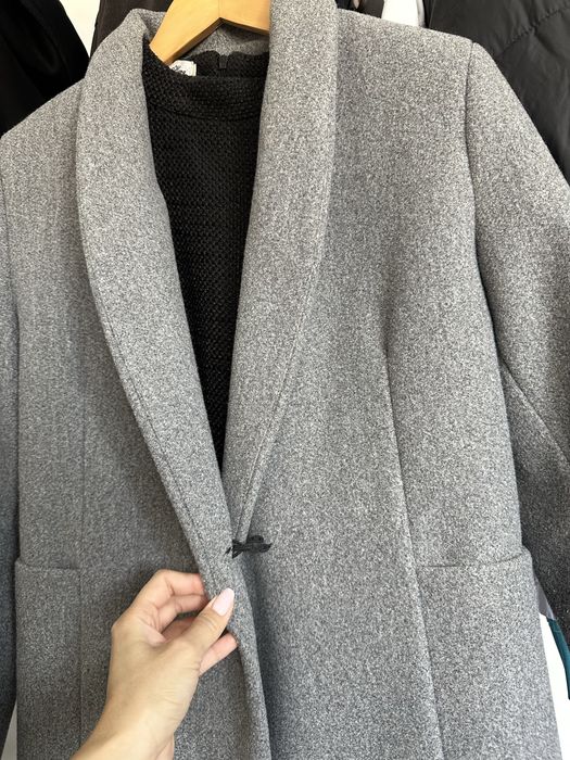 Продам пальто на весну