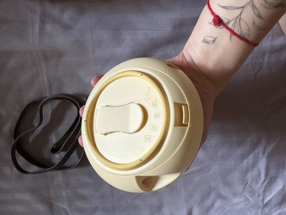 Продам Молокоотсос Medela Swing