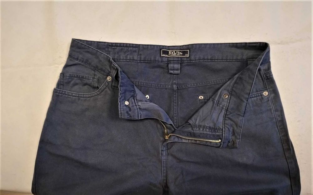 Мъжки дълъг дънков панталон, размер 34