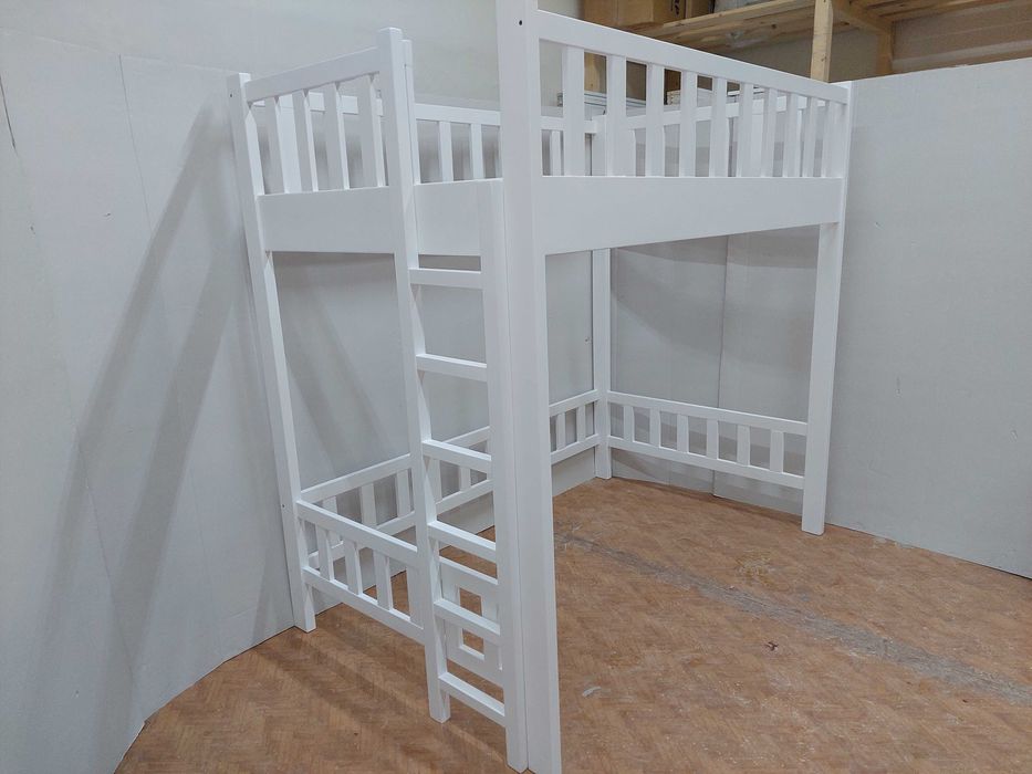 Pat etajat cu spatiu de joaca sau birou.Cod 1009