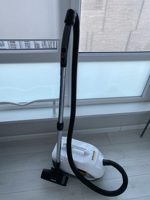 Пылесос KARCHER DS 6 premium