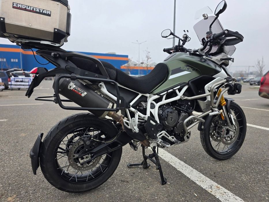 Triumph Tiger 900 rally pro full echipat