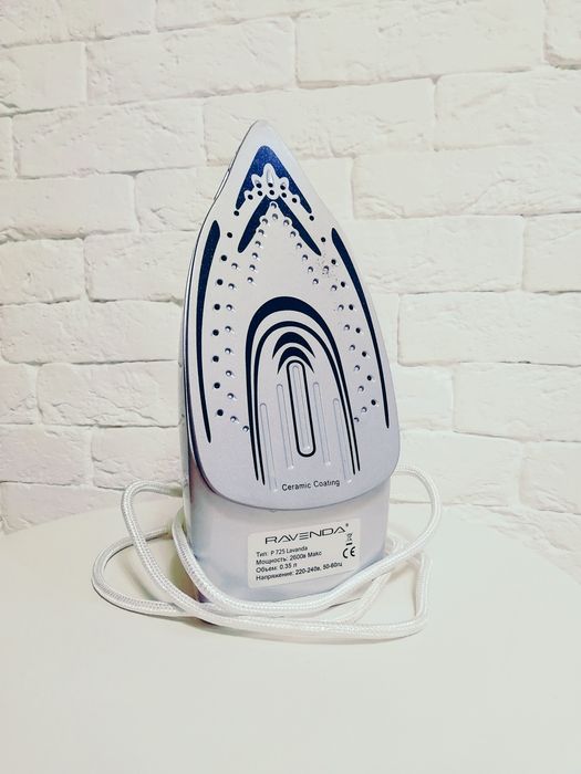 Продам новый утюг Ravenda