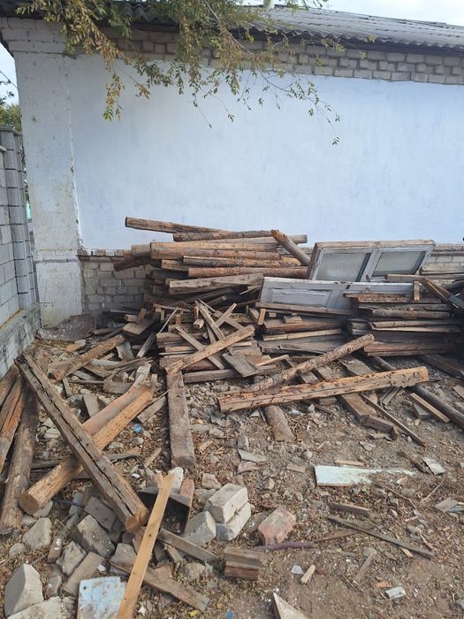 Борене, рейкалар, есік терезе ағаш.