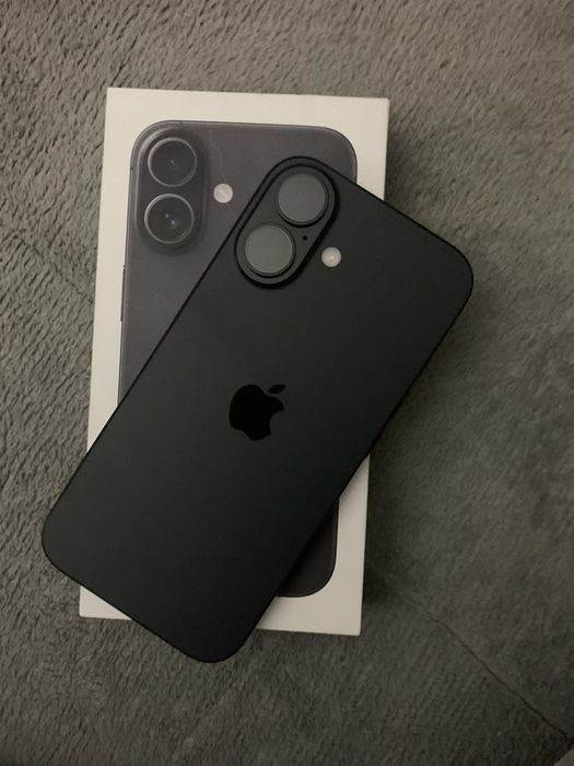 Срочно Iphone 16 128 gb
