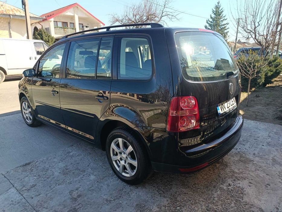 Vw touran 7 locuri 1.6 benzină MPI