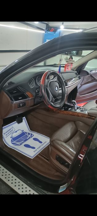 BMW X5   3.0 .D biturbo .