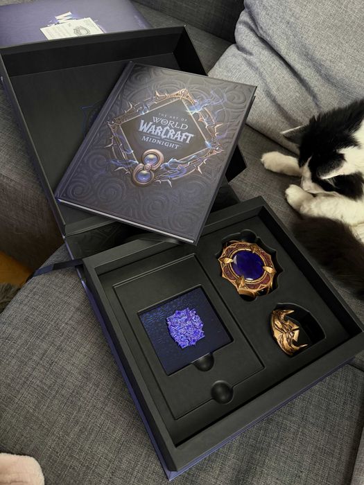 World of Warcraft Midnight Collector`s Edition (Без кода) (Английски,немски, френски, италиански)