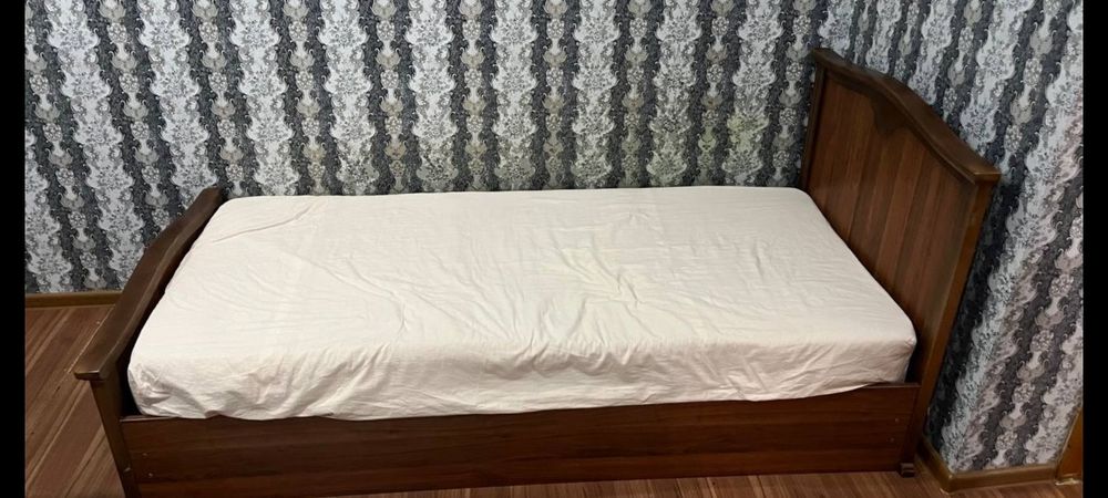 Кровать односпалка