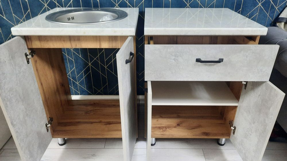 Продам кухонные тумбы низ