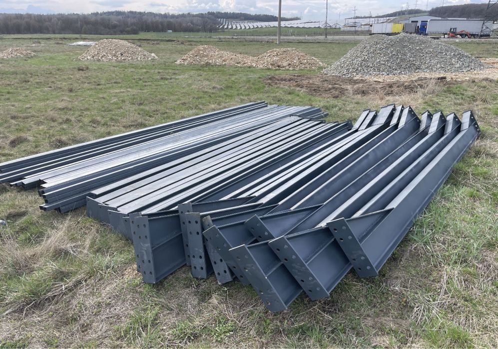 Vand hala metalica 10x30-4h accept schimb cu auto