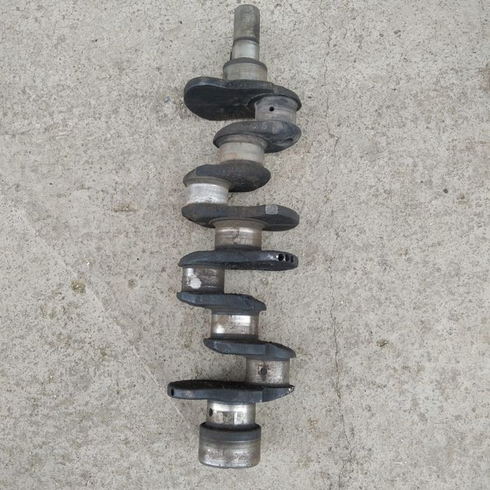 Продам коленвал УАЗ