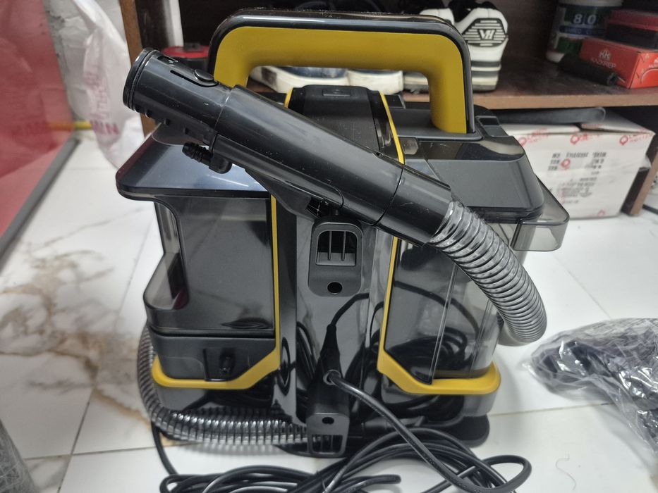 Продам моющий пылесос.