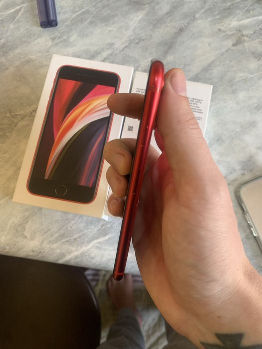 iphone se 2020 // iphone xs 64