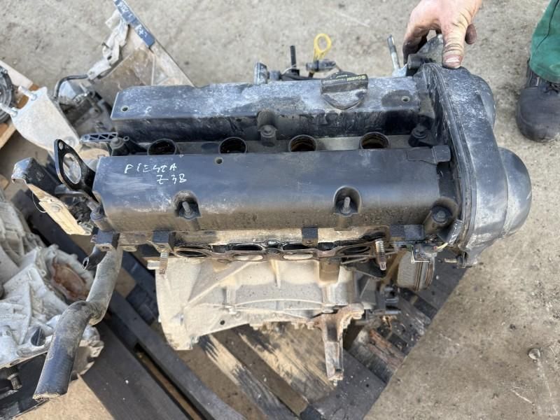 Motor complet fara anexe Ford Fiesta 7 MK7 1.25 benzina SNJB 82 CP SNJ