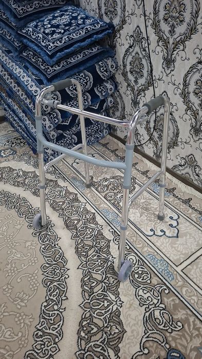 Qariyalar uchun hodunok