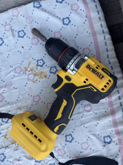 Продам электроинструменты DeWALT