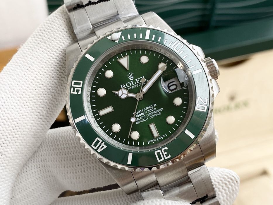 Часовник Rolex Submariner Hulk