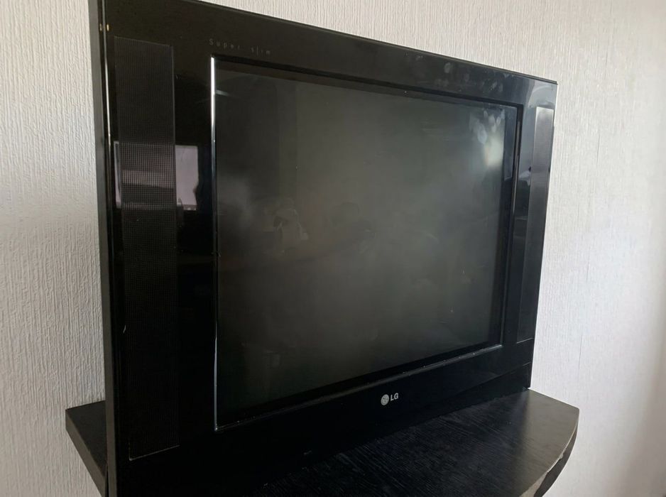 Телевизор LG 54 см. Отличное рабочее состояние