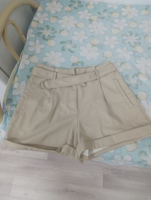 Продам шорты в идеальном состоянии