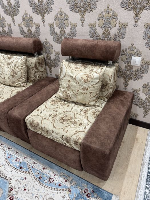 Диван и 2 кресла