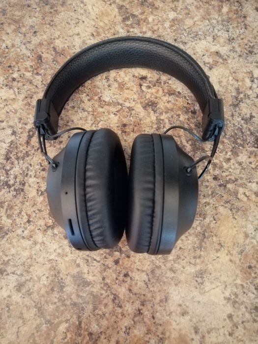 Безжични слушалки