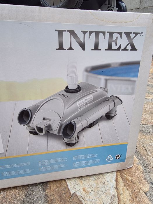 Aspirator piscina Intex