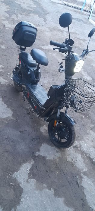 Скутер электрический