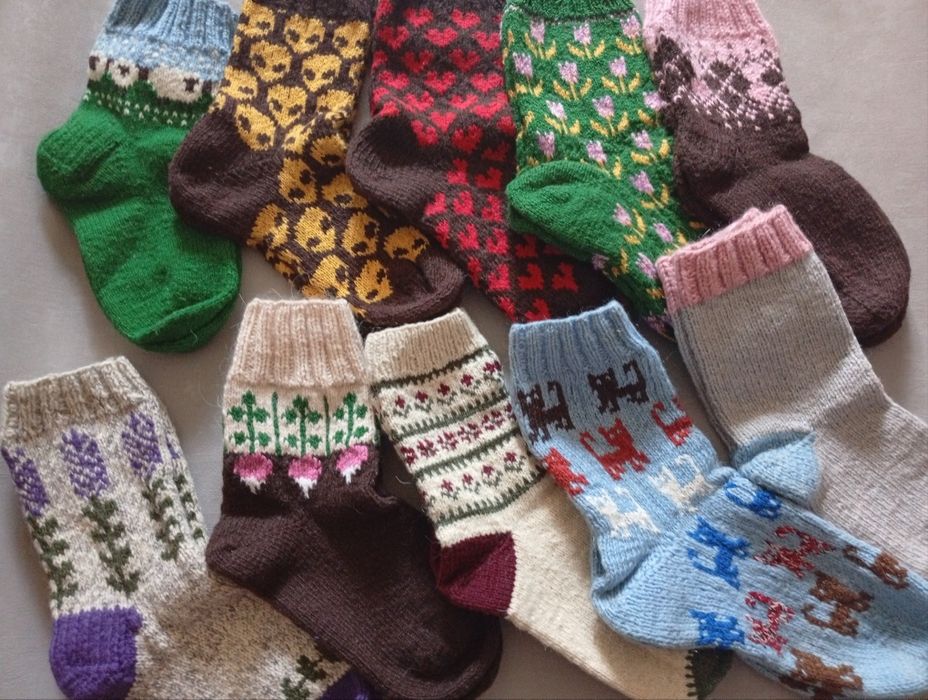 Носки, варежки ручная работа