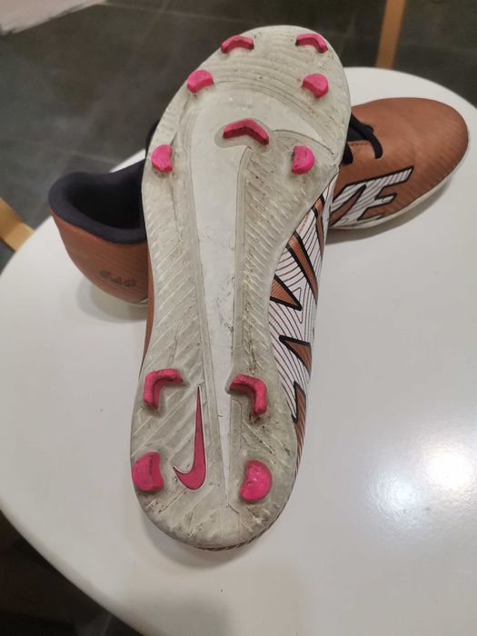 Бутонки NIKE, отлично състояние