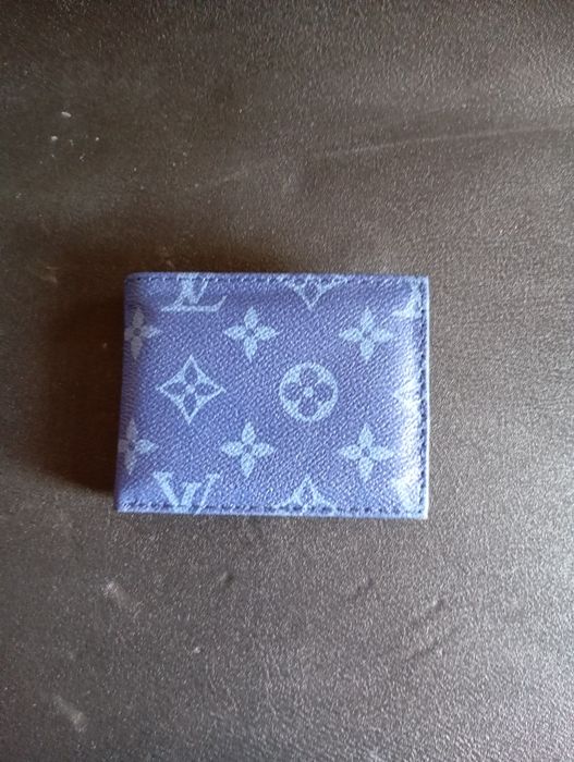 Portofel lv albastru nou