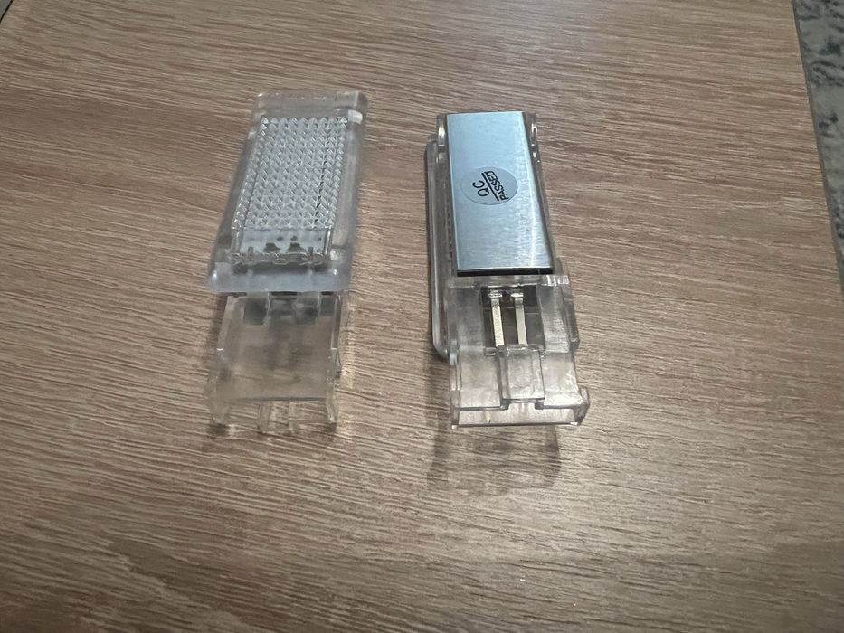 Лед лампи с букса