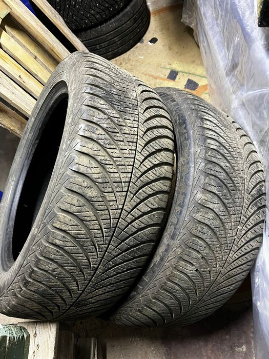 Покрышки 235,50 18