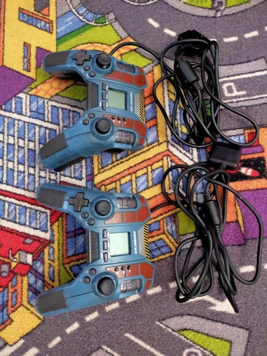 Lot 2 Controllere Gamester Radica De colecție PS2