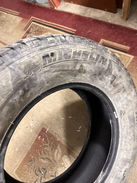 Продам шины Michelin 265/65/17