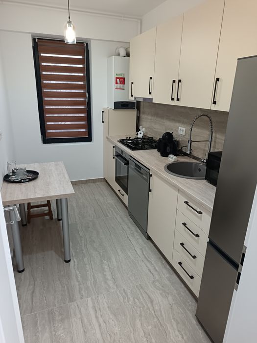 Închiriere apartament 2 camere