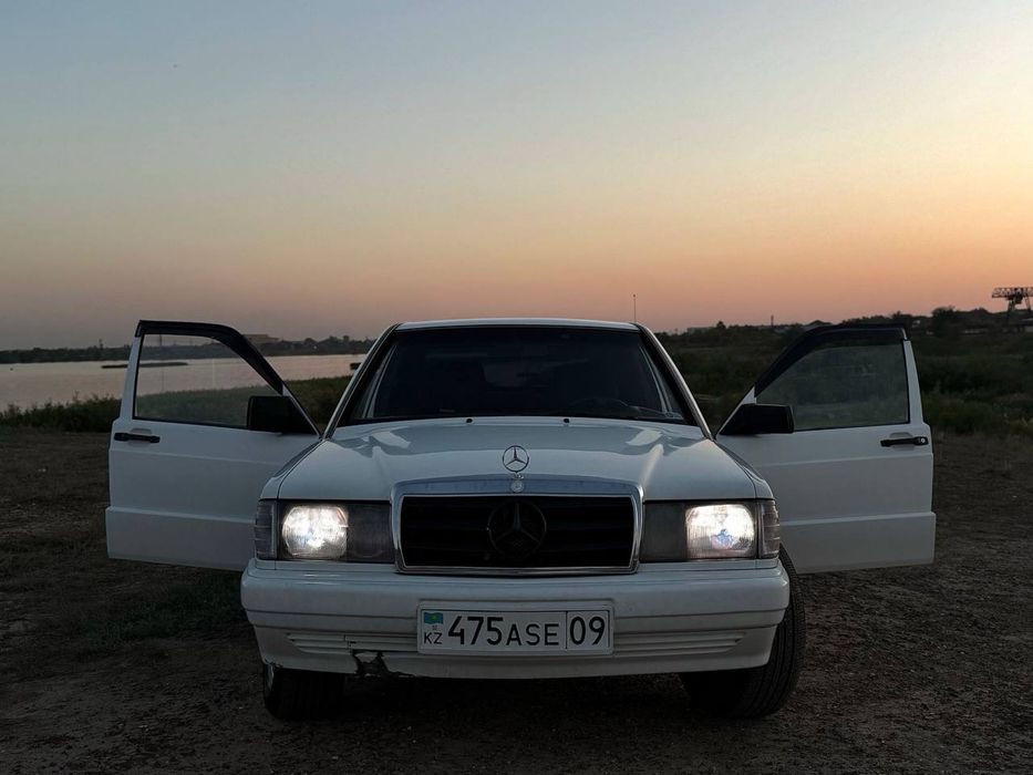 Продам Мерседес 190