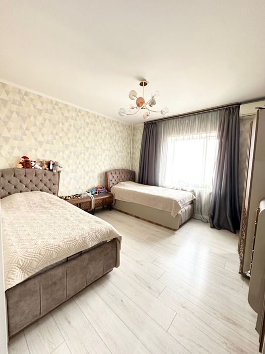 Продается 3 комнатная квартира