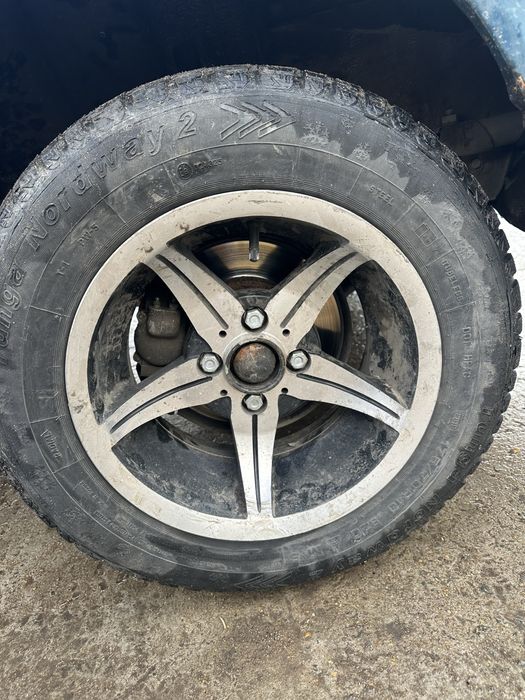Продам резину с дисками R13