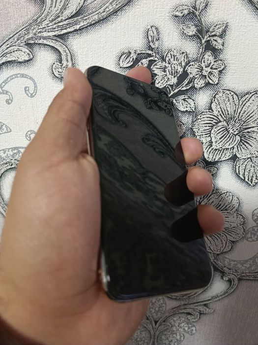 Iphone xs 1.300 naxri keliwamiz