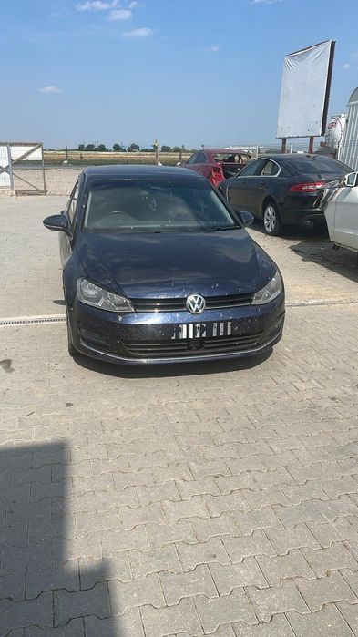 Dezmembram Volkswagen Golf 7 2.0 TDI din 2015