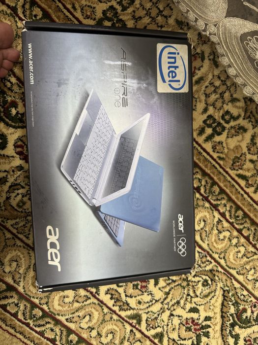 Продам нетбук ACER D257 состояние идеально