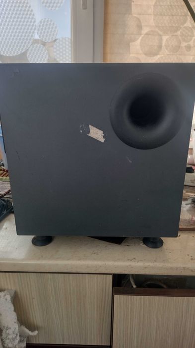 Subwoofer Creative 210W