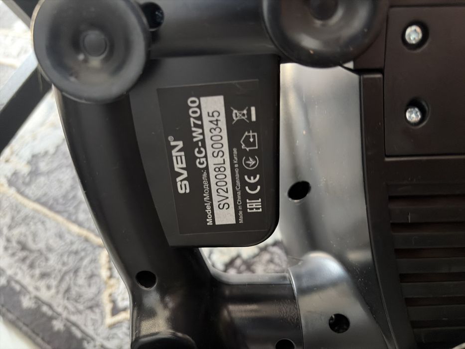 Игровой руль SVEN GC-700