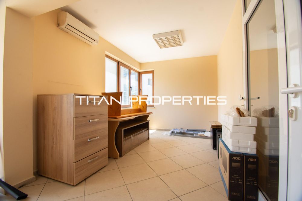 Дава се под наем Офис в София, Банишора - 122 кв.м за 600 € - Снимка #3