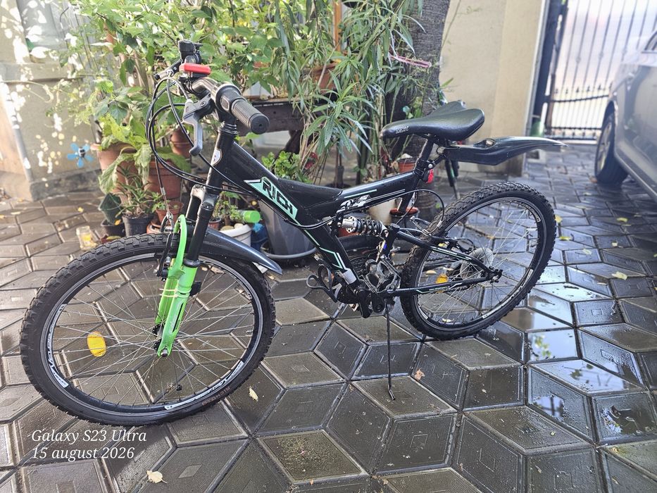 Bicicleta 24" copii 13 - 16ani, max.90kg