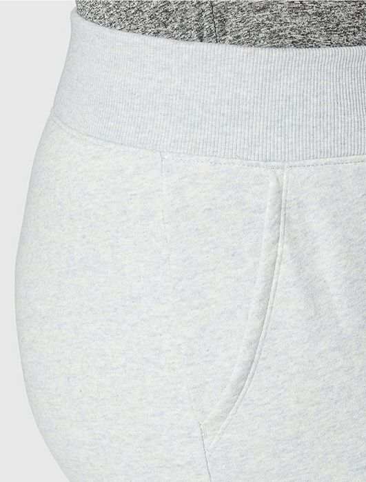 Under armour/ Ъндър Армър Дамско долнище - анцунг - размер M (НОВ)