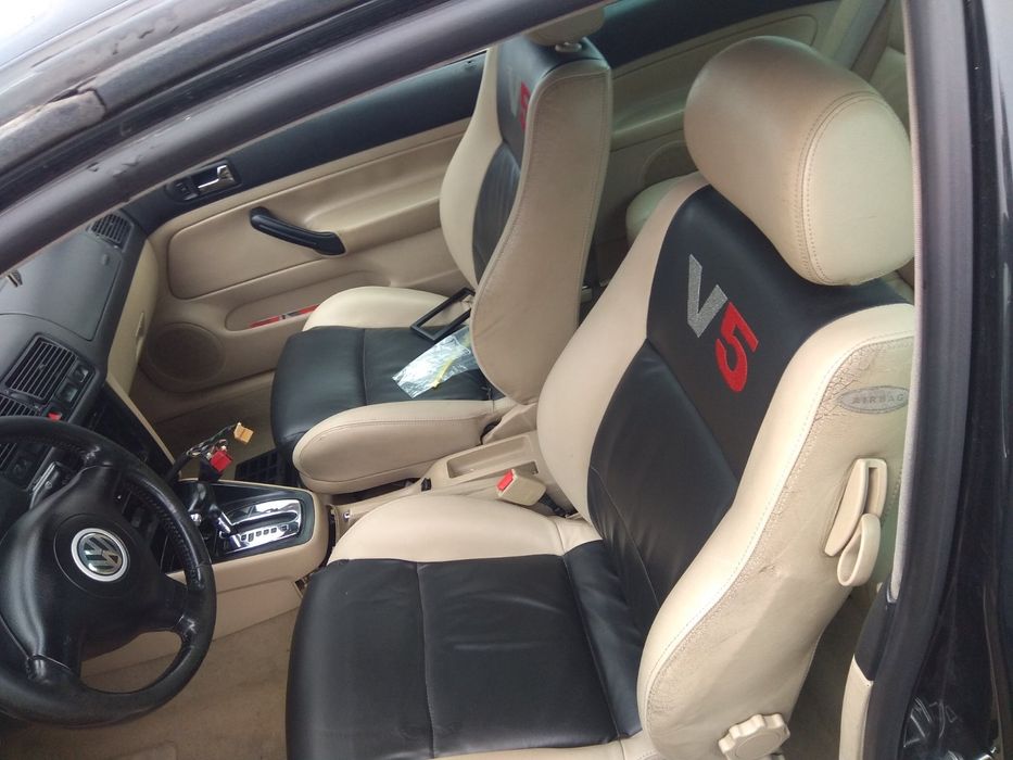 VW Golf 4 Vr5 автоматик На части.