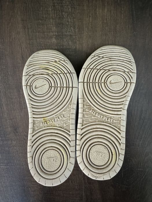 Детски маратонки NIKE